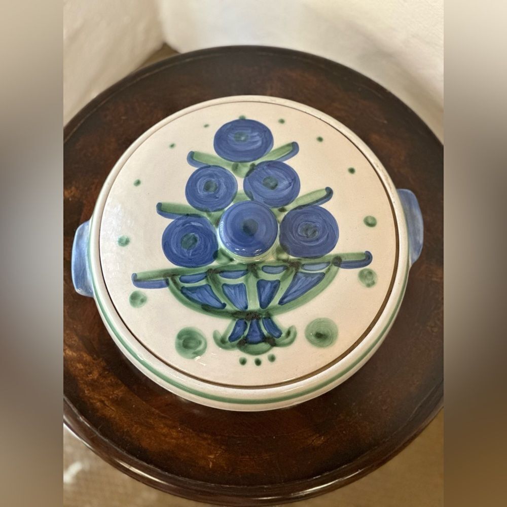 Signed M.A Hadley casserole dish
